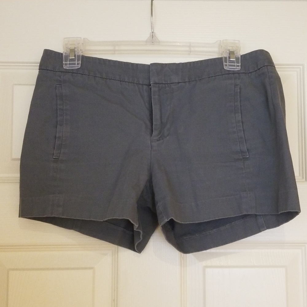 GAP shorts - Picture 2 of 7